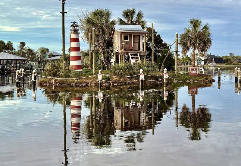 ☀️😎 The Ultimate Homosassa Vacation Guide: Old Florida’s Best-Kept Secret cover image